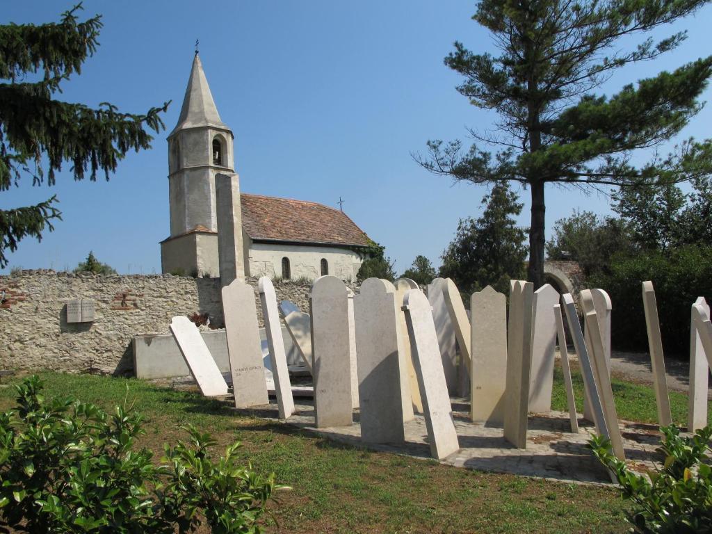 Foki Apartman Sopron Exterior foto